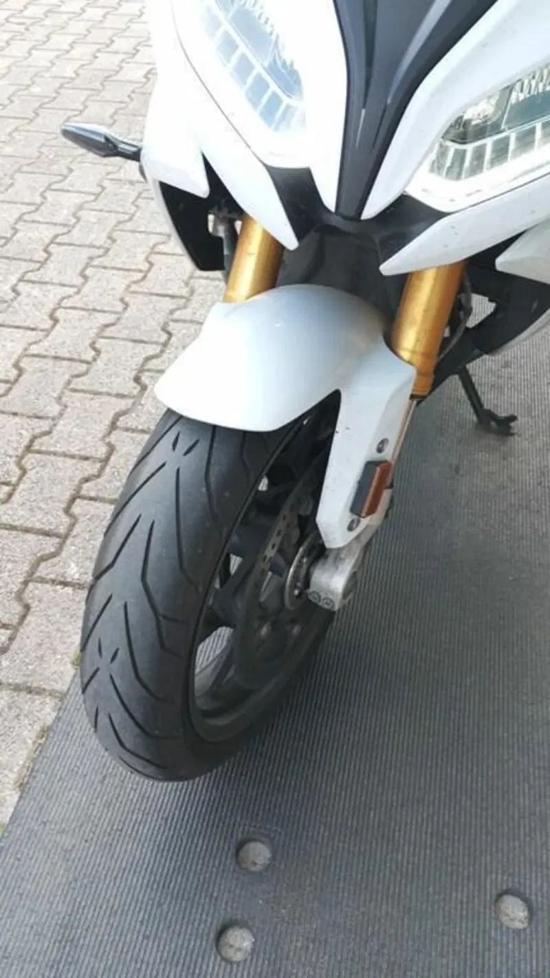 Bmw R 1250 RS (2021 - 25) (4)