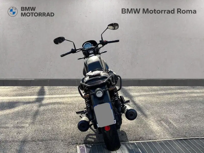 Moto Guzzi V7 Stone (2021 - 24) (4)