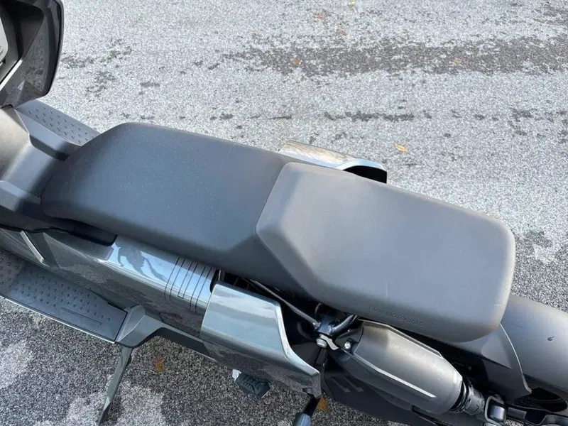 Bmw CE 04 (2021 - 25) (9)