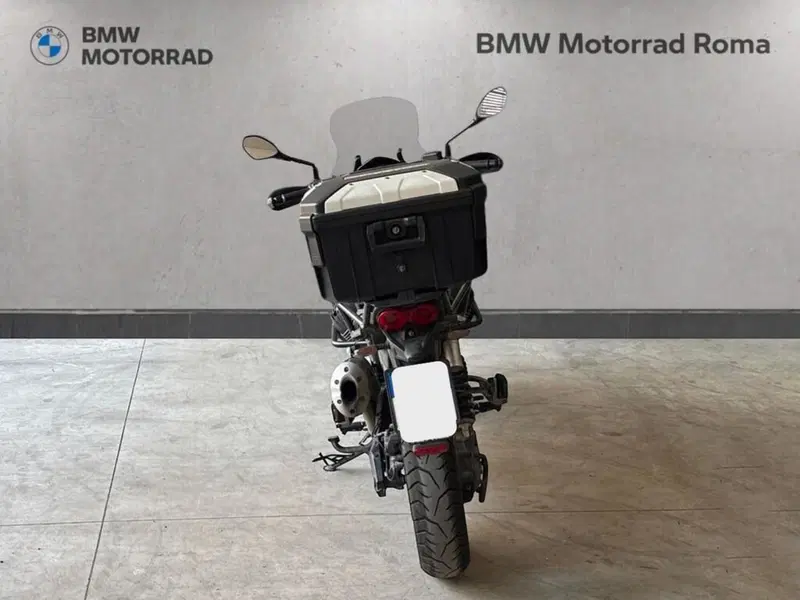 Moto Guzzi V85 TT (2021 - 23) (4)