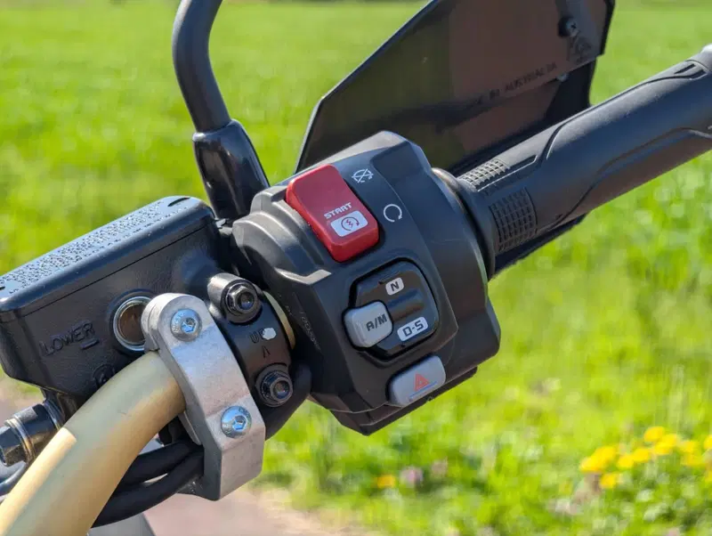 Honda Africa Twin CRF 1000L DCT Desert Track (2019 - 20) (5)