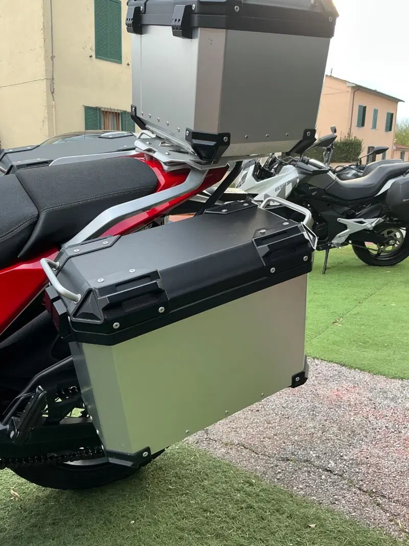 Moto Morini X-Cape 650 (2021 - 26) (14)