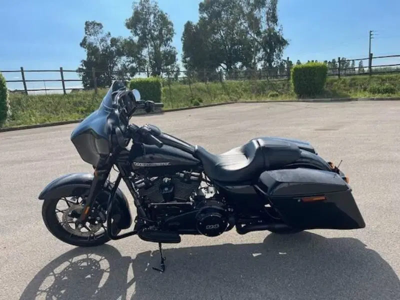 Harley-Davidson Street Glide Special (2021 - 23) (3)