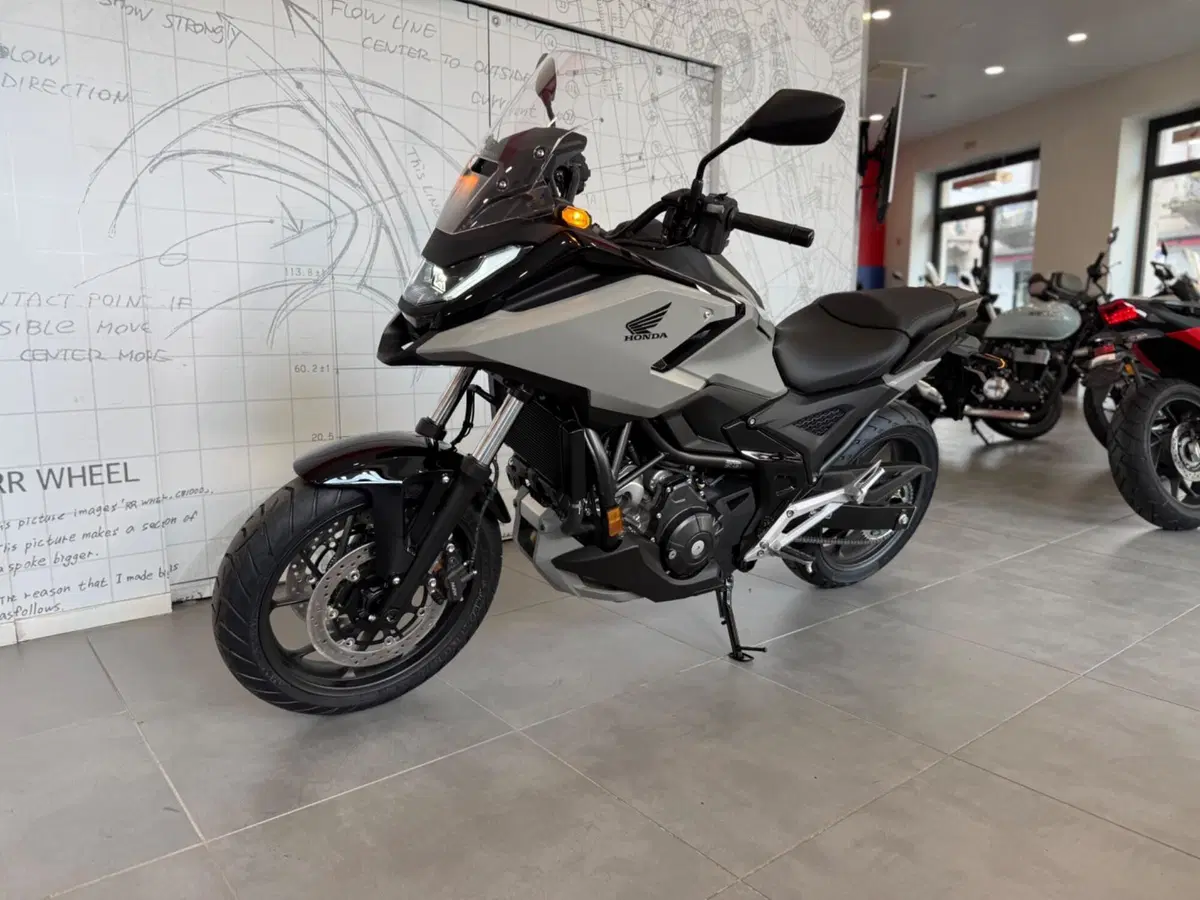 Honda NC 750 X DCT (2025 - 26) (5)