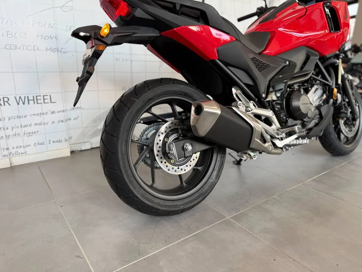 Honda NC 750 X (2025 - 26) (11)