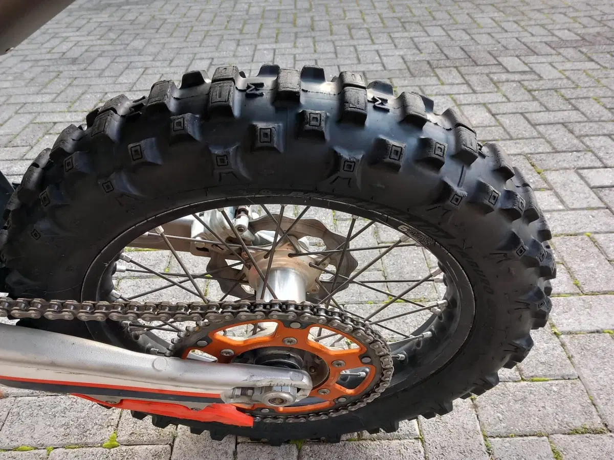 KTM 250 EXC-F Six Days (2024) (2)