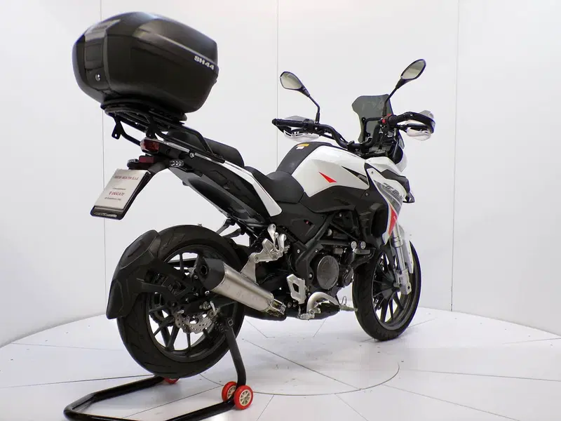 Benelli TRK 251 (2022 - 25) (6)