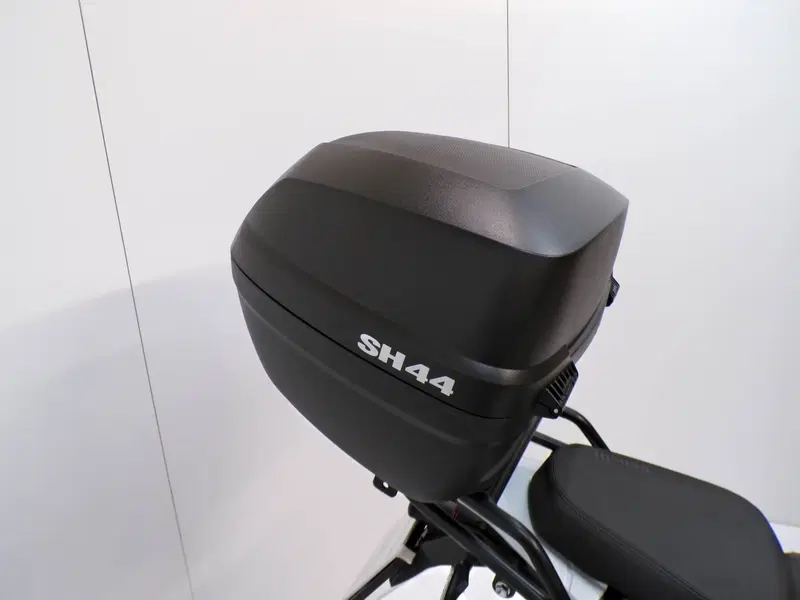 Benelli TRK 251 (2022 - 25) (10)