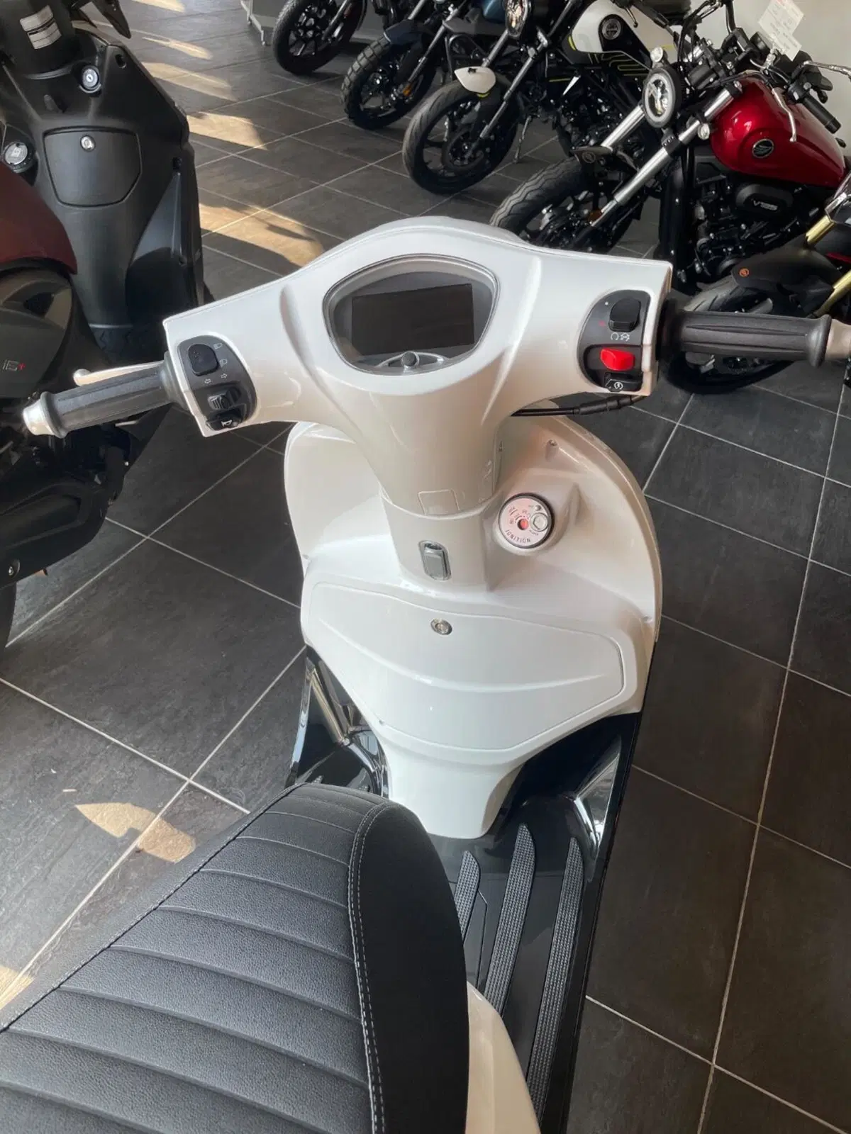 Keeway Motor Versilia 50 (2024 - 26) (3)