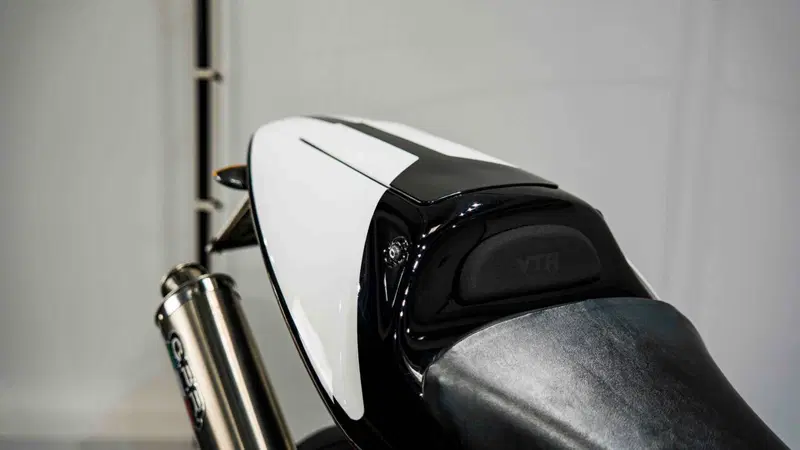 Honda VTR 1000 SP-2 (2002 - 06) (10)