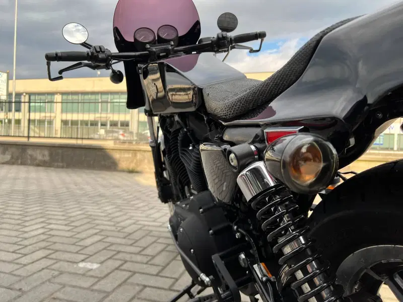Harley-Davidson 883 R (2006 - 07) - XL 883R (5)