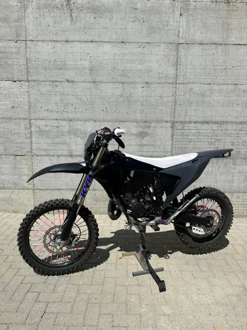 Fantic Motor XE 125 (2024) (2)