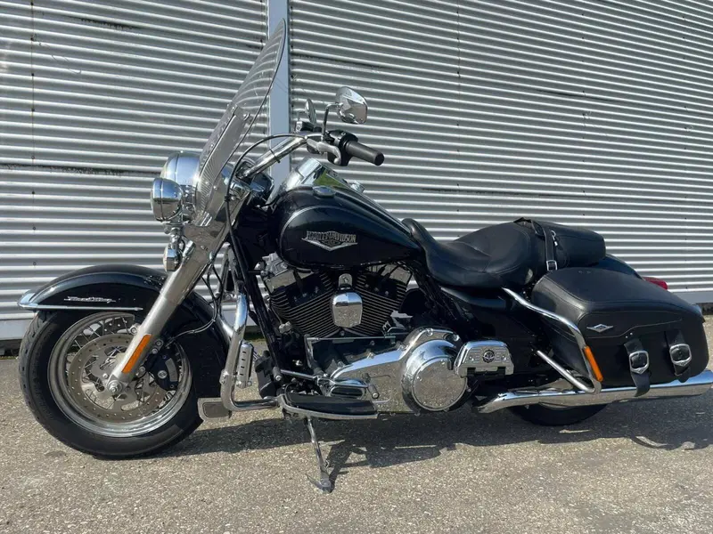 Harley-Davidson 103 Road King Classic (2014 - 16) - FLHRC (19)