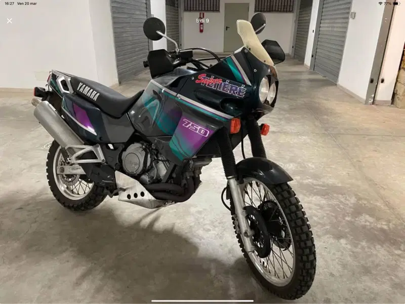 Yamaha Super tenere 750 (6)