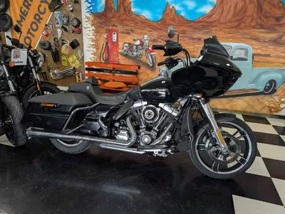 Harley-Davidson 1690 Road Glide Special (2013 - 16) usata