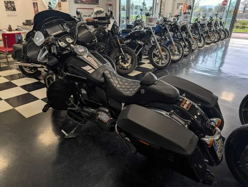 Harley-Davidson 1690 Road Glide Special (2013 - 16) (8)