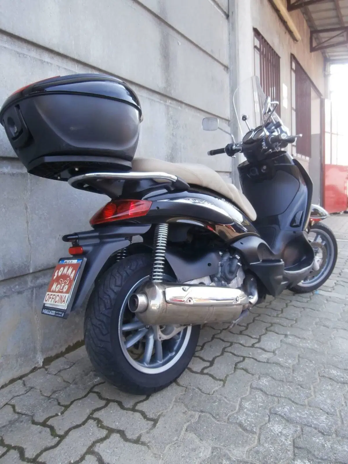 Piaggio Beverly Cruiser 500 (8)