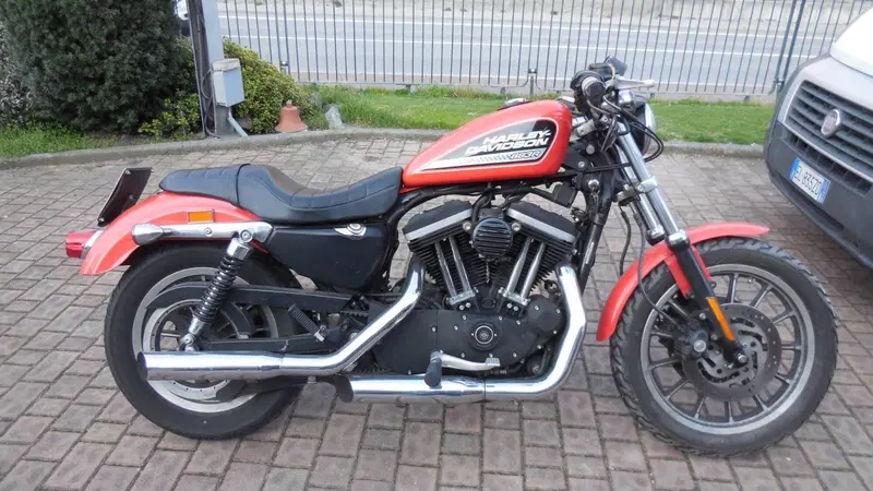 Harley-Davidson 883 R (2004 - 05) - XL 883R