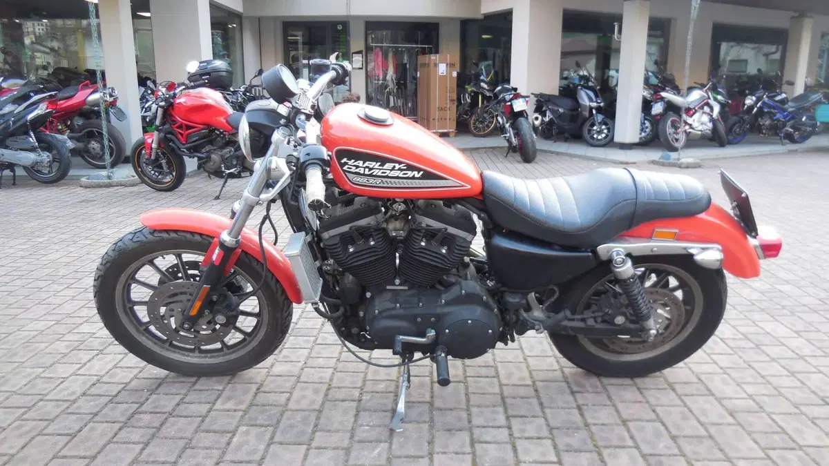 Harley-Davidson 883 R (2004 - 05) - XL 883R (3)