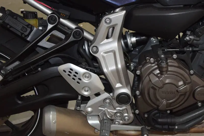 Yamaha MT-07 (2014 - 16) (7)