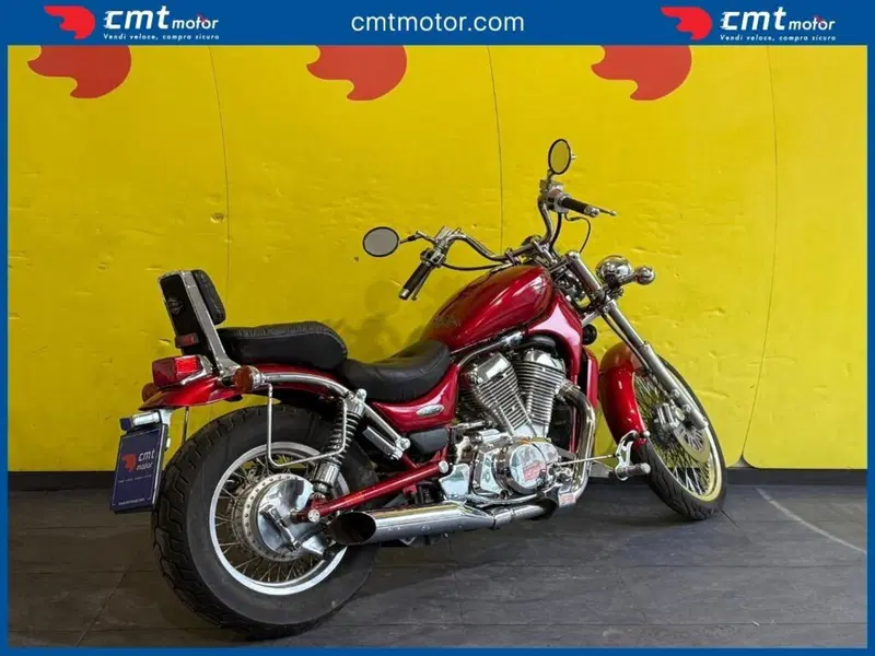 Suzuki VS 600 GLF (1996 - 98) (4)