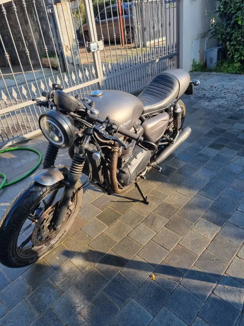 Triumph Street Twin 900 (2019 - 20) (16)