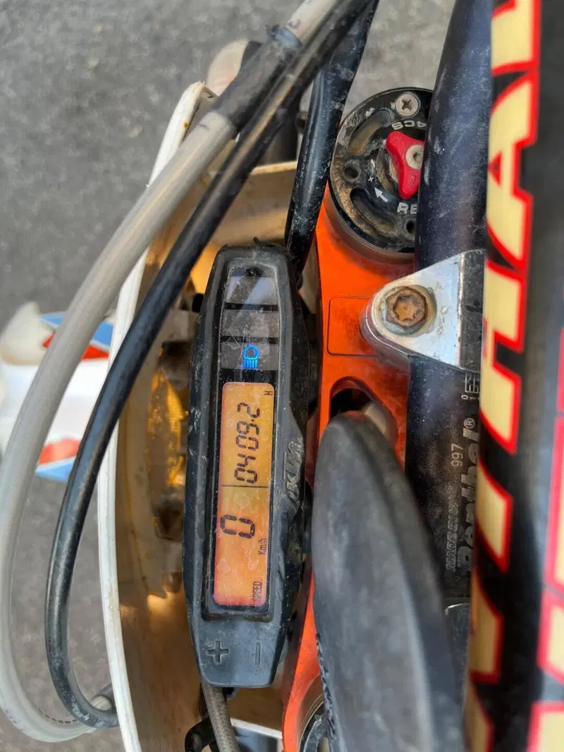 KTM 125 EXC Six Days (2015) (6)