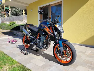 KTM 890 Duke R (2022 - 23) usata