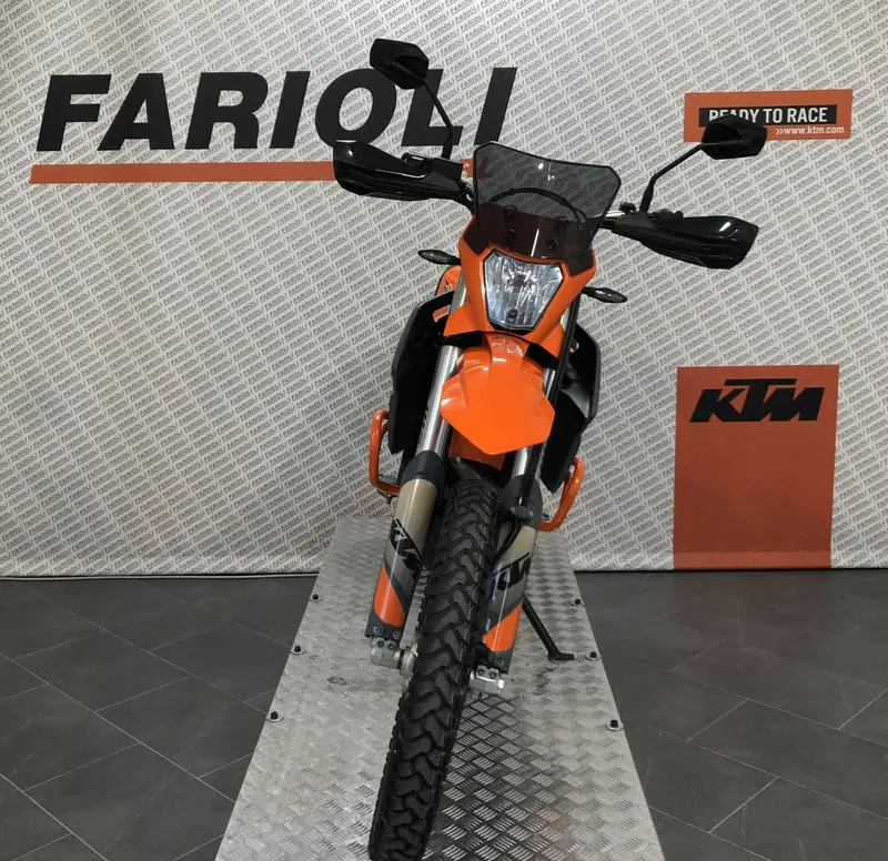 KTM 690 Enduro R (2022 - 25) (19)