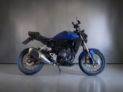 Honda CB 300 R (2022 - 26) usata