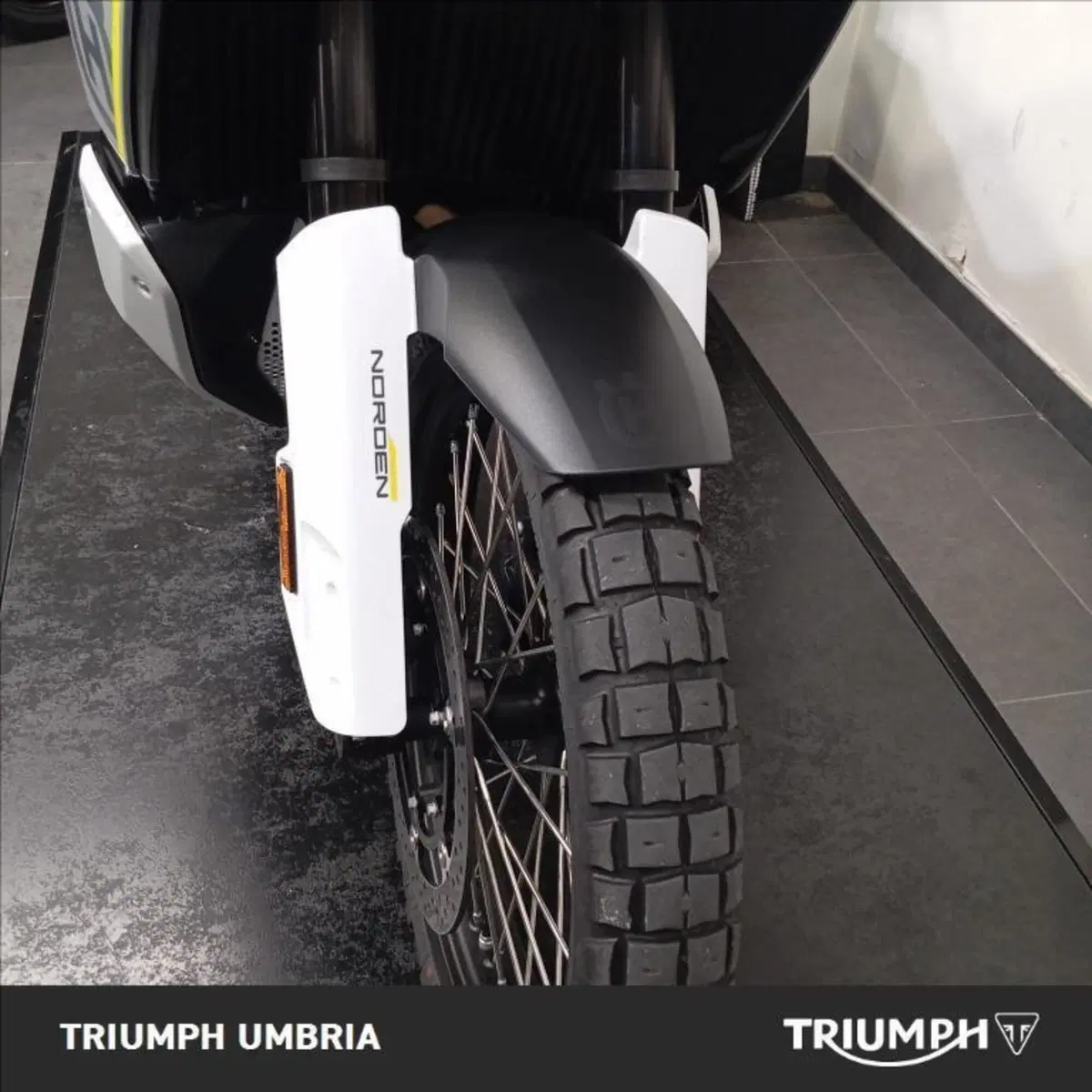 Husqvarna Norden 901 (2022 - 26) (8)