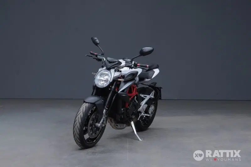 MV Agusta Brutale 800 (2012 - 15) (2)
