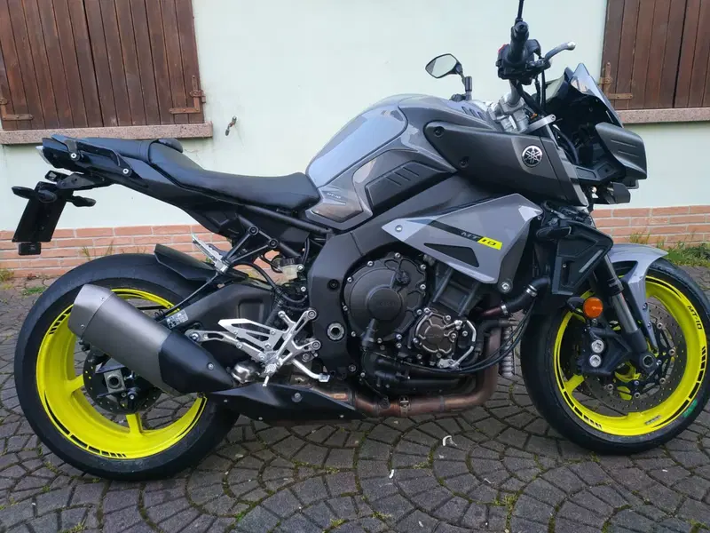 Yamaha MT-10 ABS (2016 - 17) (3)