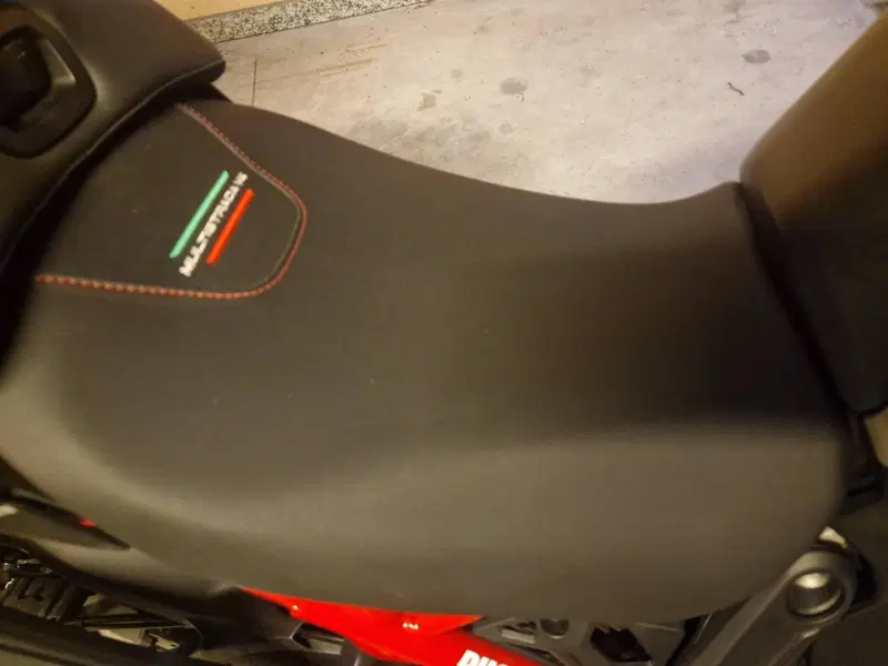 Ducati Multistrada V4 S Grand Tour (2024) (4)