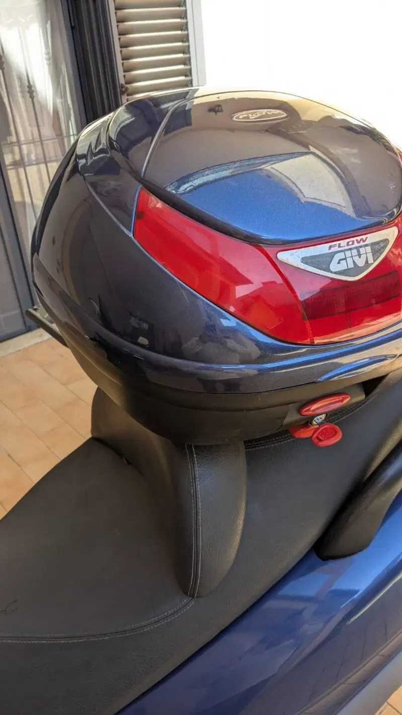 Piaggio x9 200 (8)