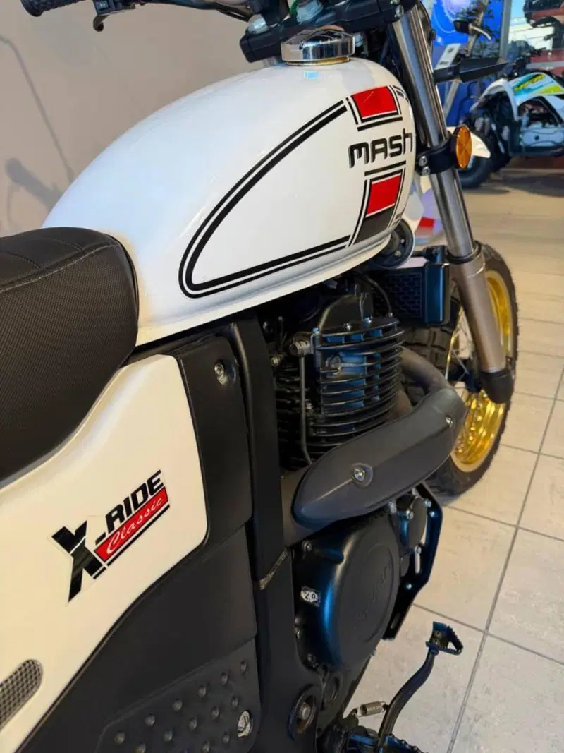 Mash Italia X-Ride 650 (2021 - 25) (3)