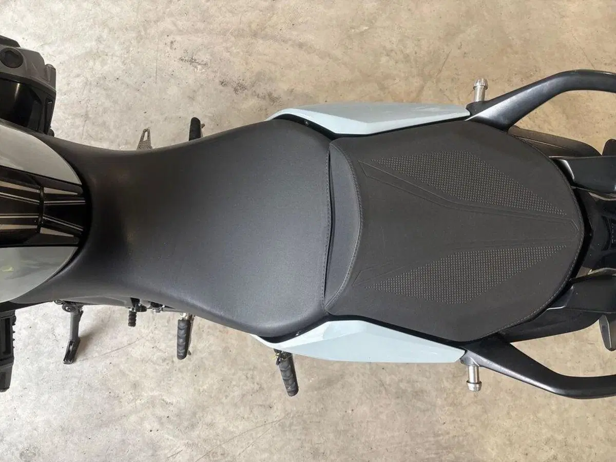 Bmw R 1250 R (2021 - 25) (9)