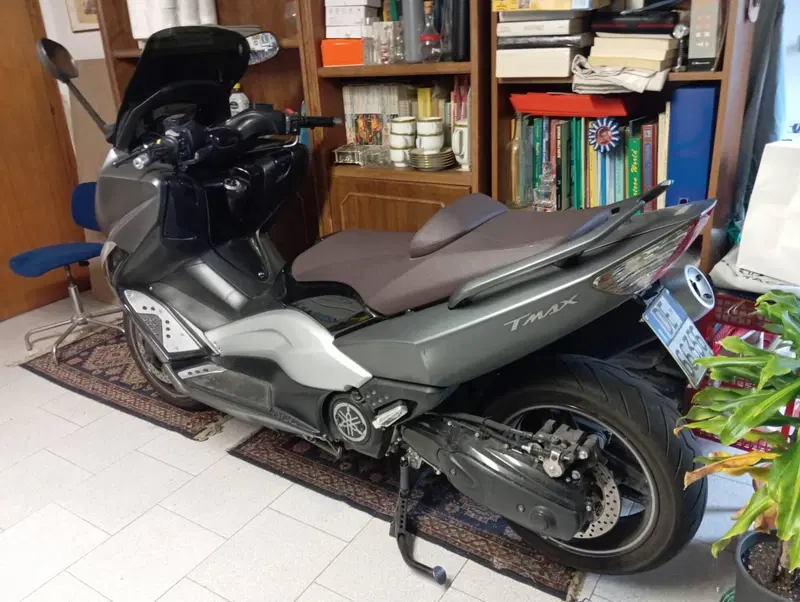 Yamaha T-Max 500 (2008 - 12)