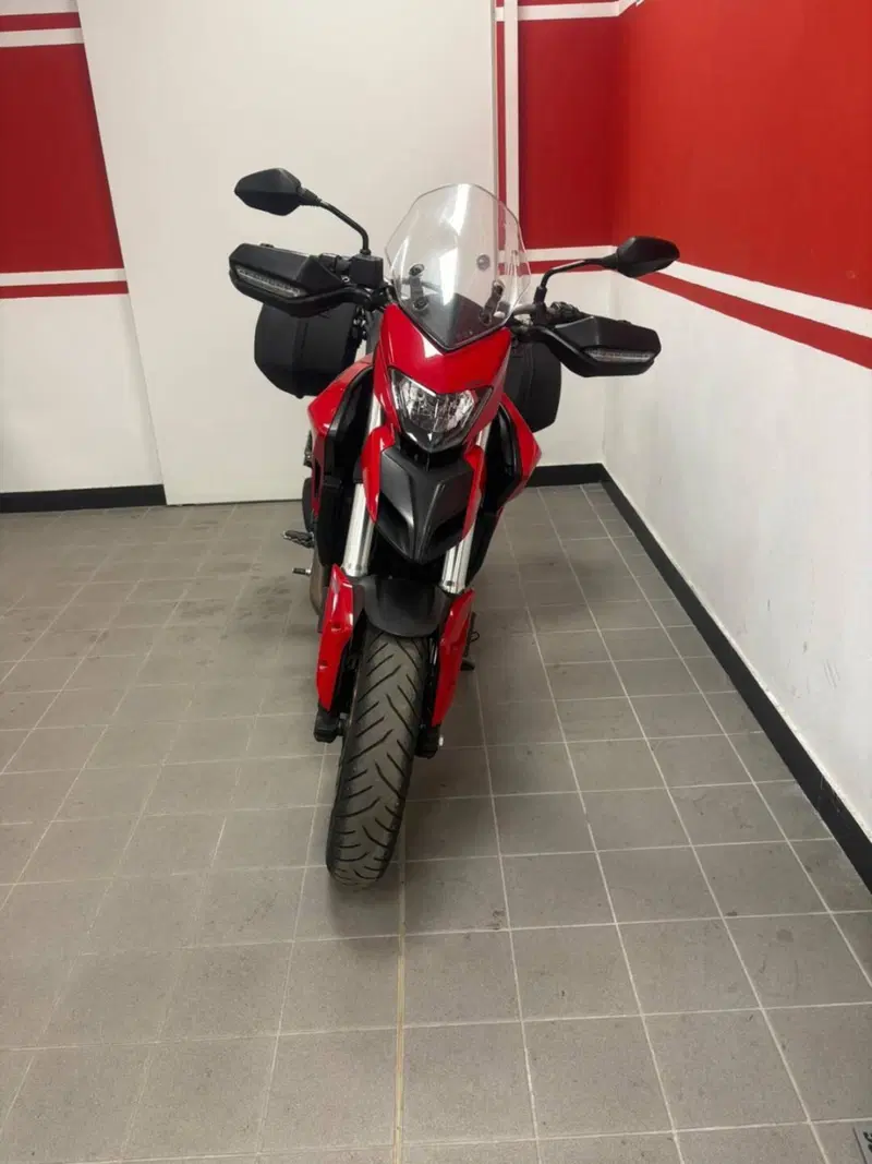 Ducati Hyperstrada 939 (2016 - 18) (3)