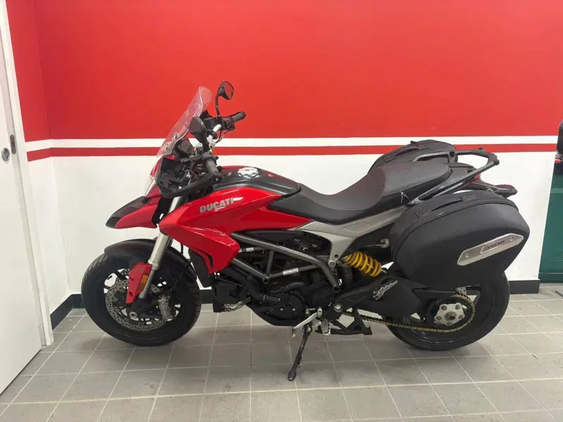 Ducati Hyperstrada 939 (2016 - 18) (2)
