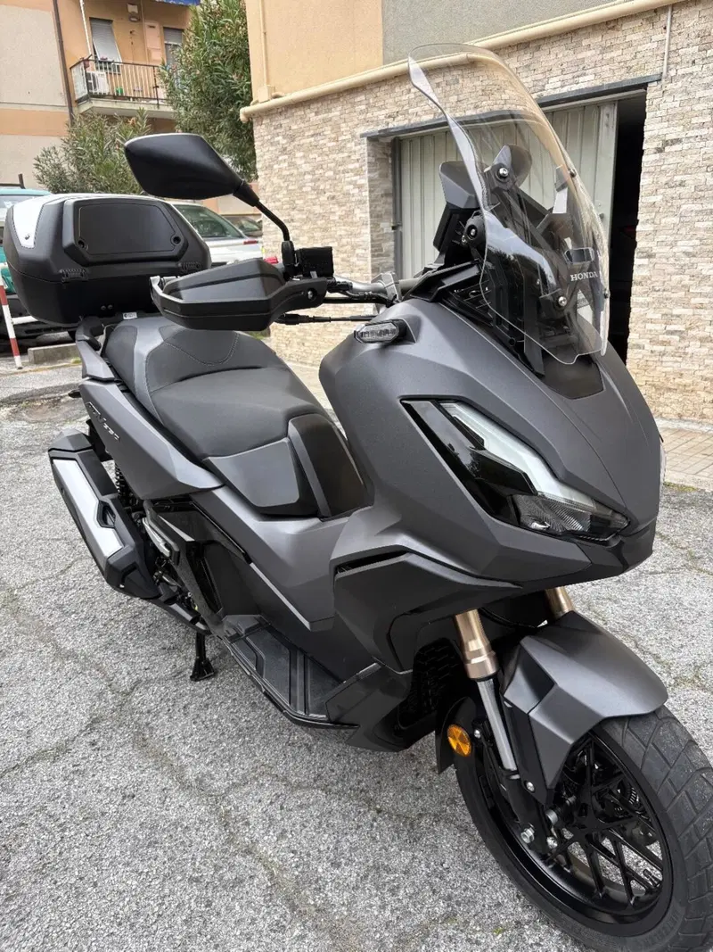 Honda ADV 350 (2022 - 24) (10)
