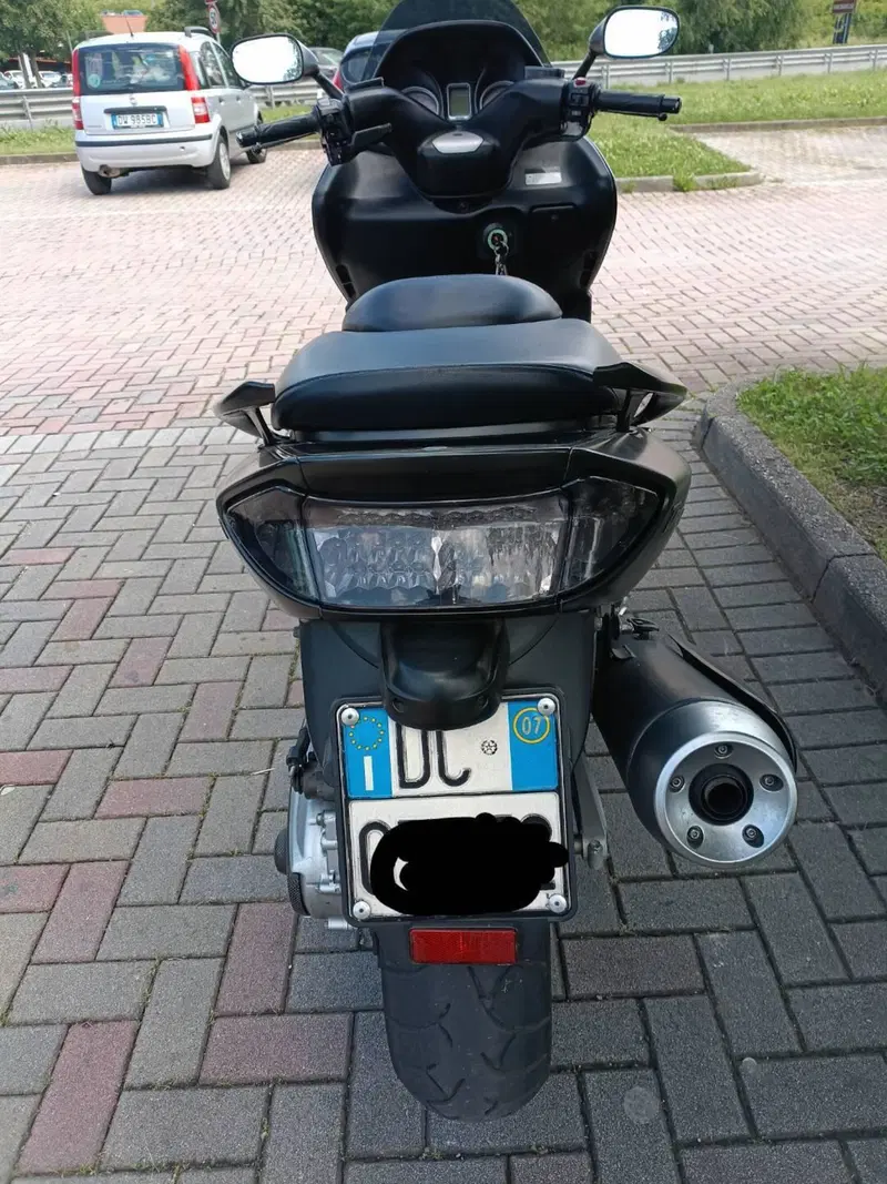 Yamaha T-Max 500 Black Max (2006 - 07)