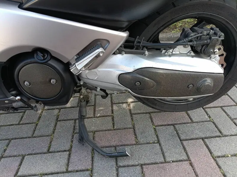 Yamaha T-Max 500 Black Max (2006 - 07) (7)