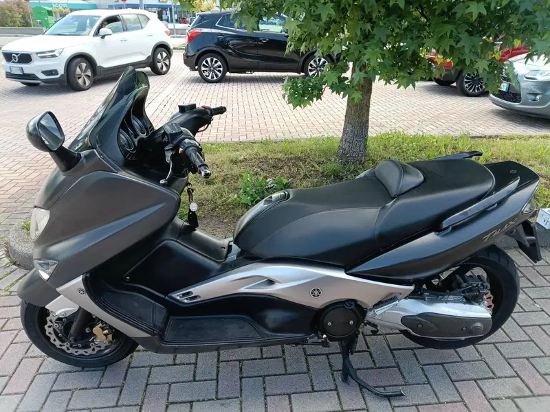 Yamaha T-Max 500 Black Max (2006 - 07) (15)
