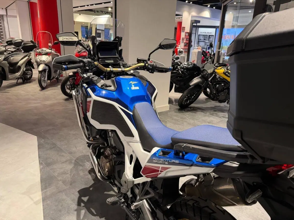 Honda Africa Twin CRF 1100L Adventure Sports DCT Travel Edition (2022 - 23) (3)