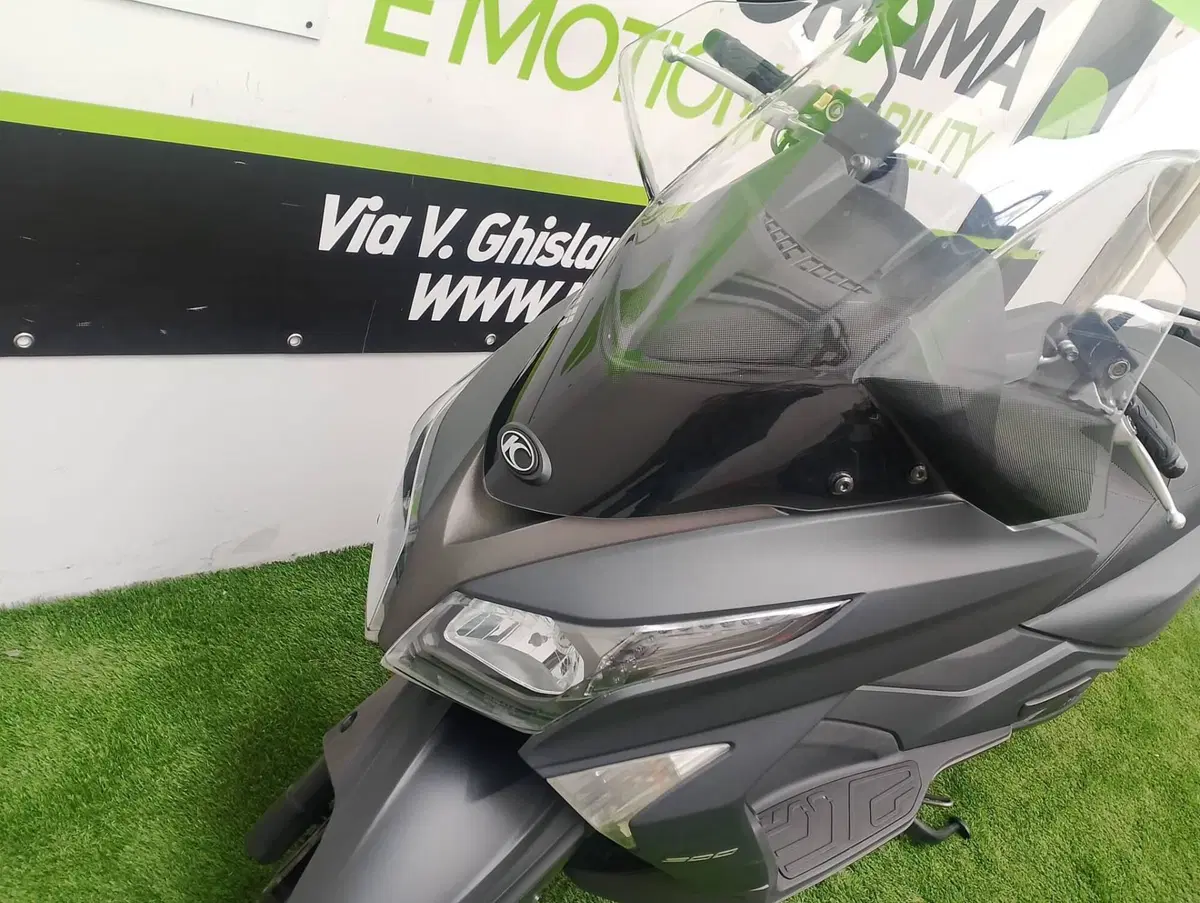 Kymco X-Town 300i ABS (2016 - 20) (6)