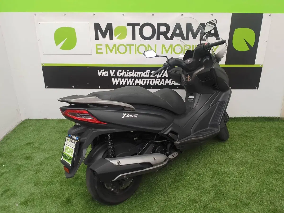 Kymco X-Town 300i ABS (2016 - 20) (4)