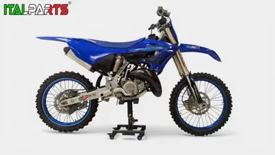 Yamaha YZ 125 (2024) usata