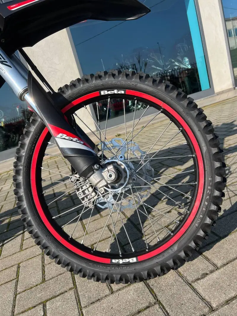 Betamotor RR 125 4T Enduro LC (2021 - 23) (4)