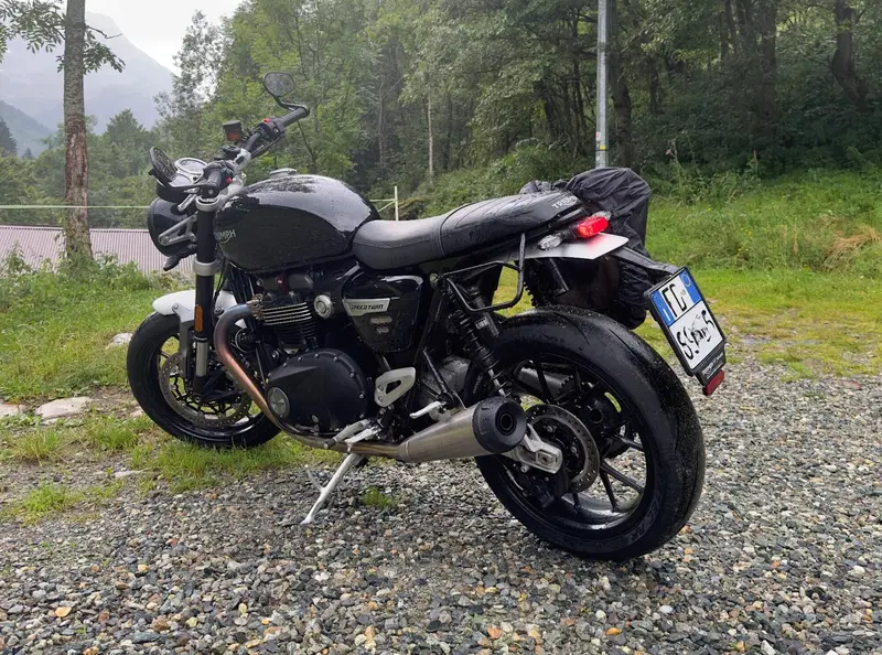 Triumph Speed Twin 1200 (2021 - 24) (2)